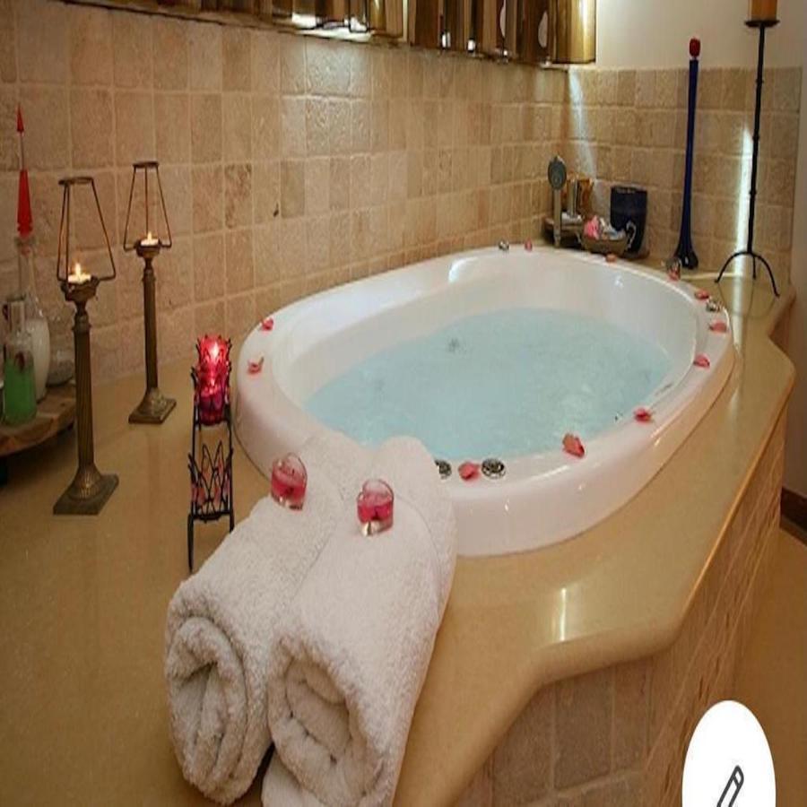 Caesarea Inn Extérieur photo