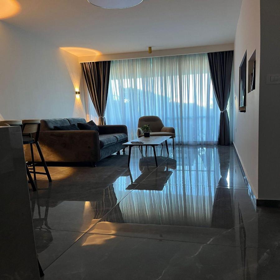 Caesarea Inn Extérieur photo